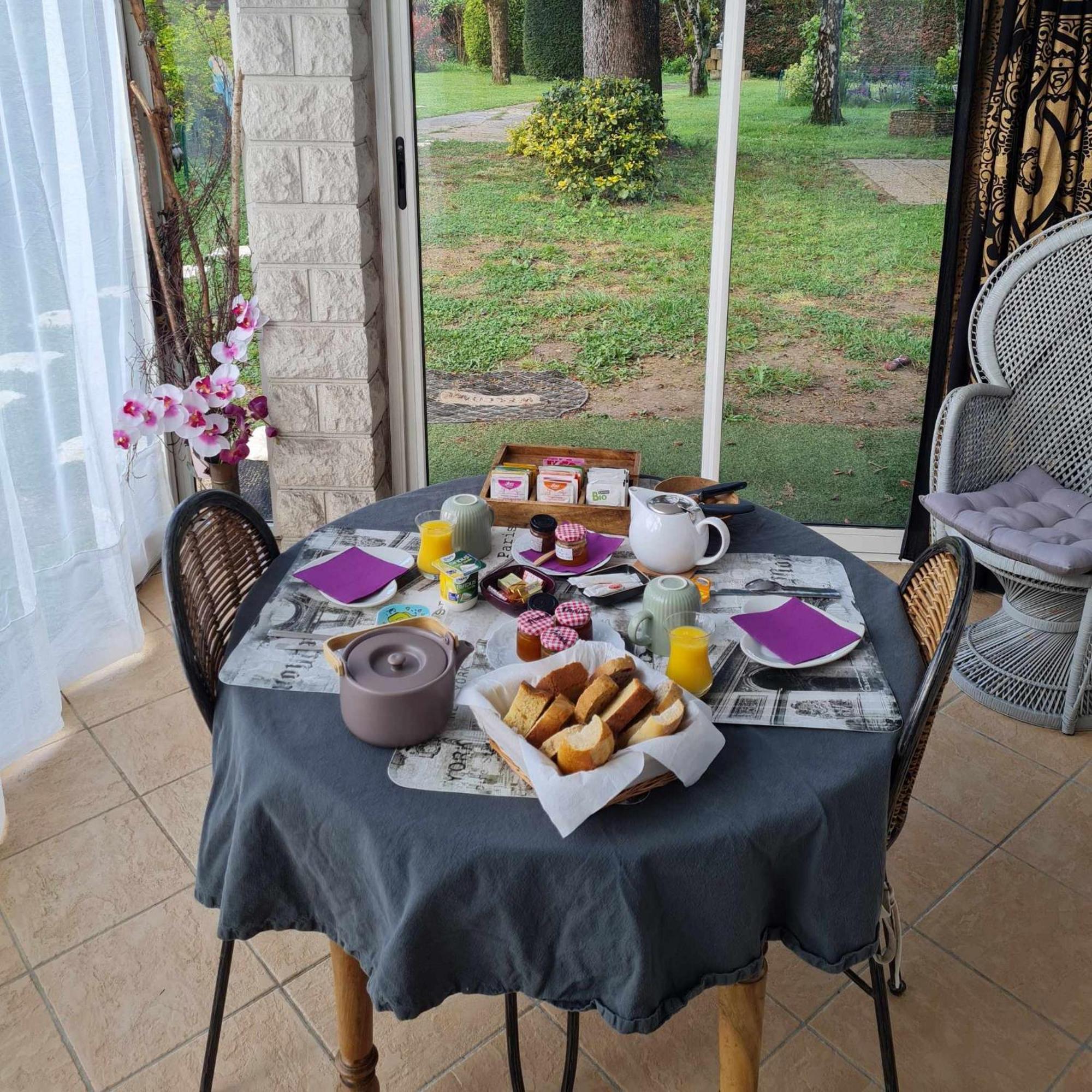 Frühstückspension Les Cedres Bleus